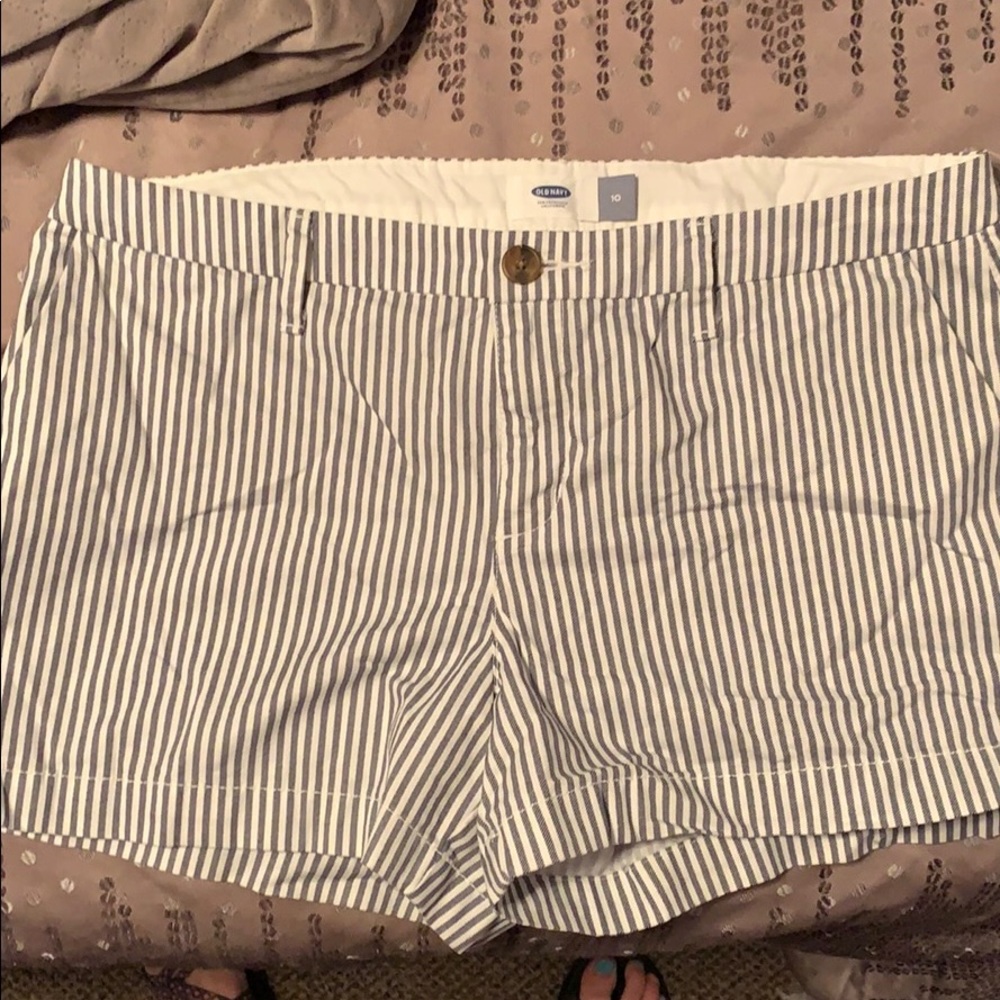 Old Navy Shorts size 10